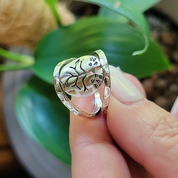 Hammered Rustic Tree Cut-out Ring - Picture 2 of 5